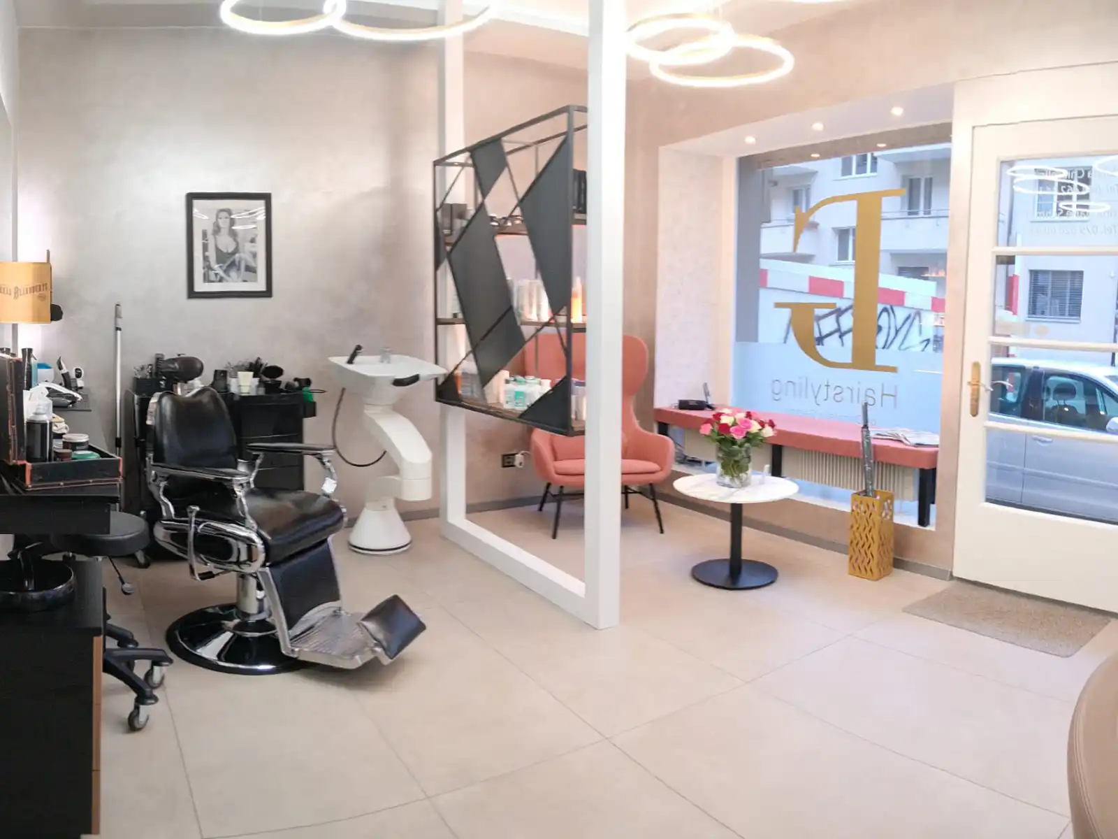 Interno 4